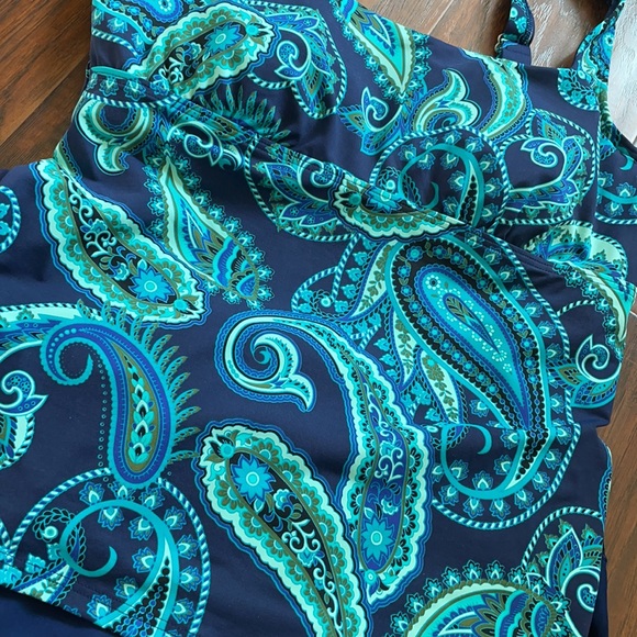 Women’s Two piece Swimsuit 🩱by Lands’ End Size 10 - Picture 4 of 12